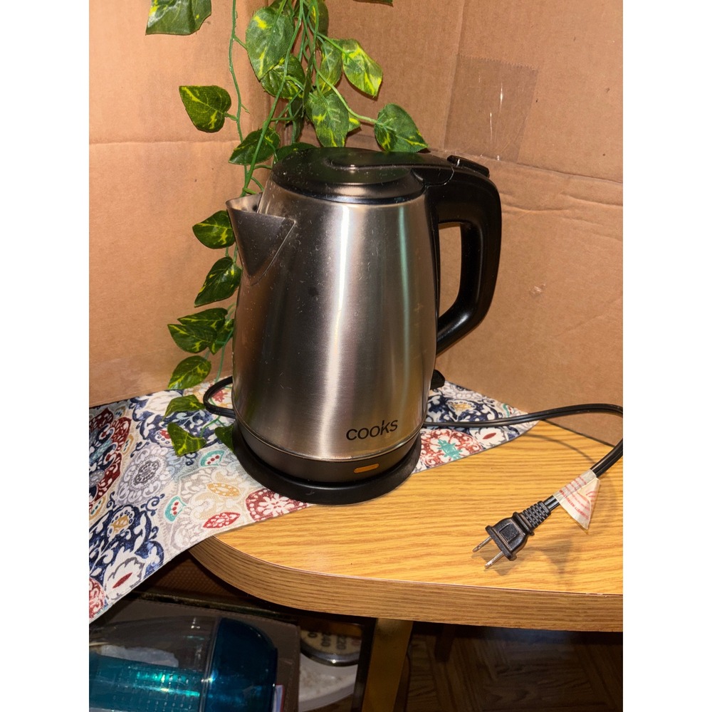 Cooks Stainless Steel Electric Kettle 1500W Silver Cordless KE4015-UL